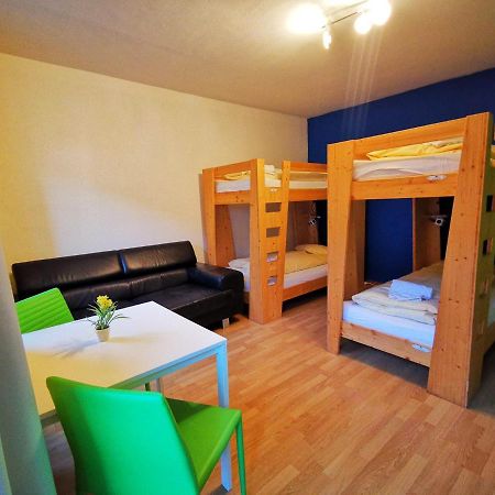 Downtown Hostel Interlaken Ngoại thất bức ảnh