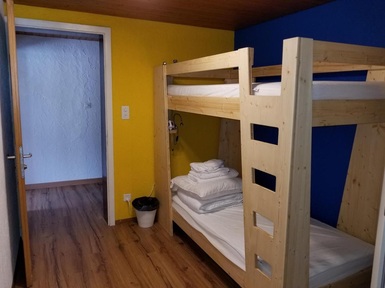 Downtown Hostel Interlaken Ngoại thất bức ảnh