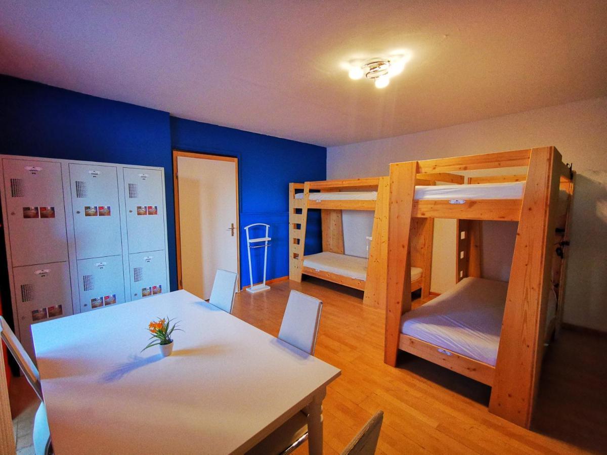 Downtown Hostel Interlaken Ngoại thất bức ảnh