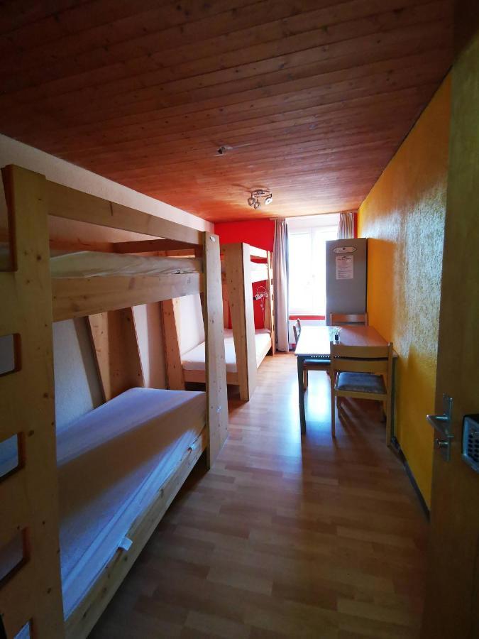 Downtown Hostel Interlaken Ngoại thất bức ảnh