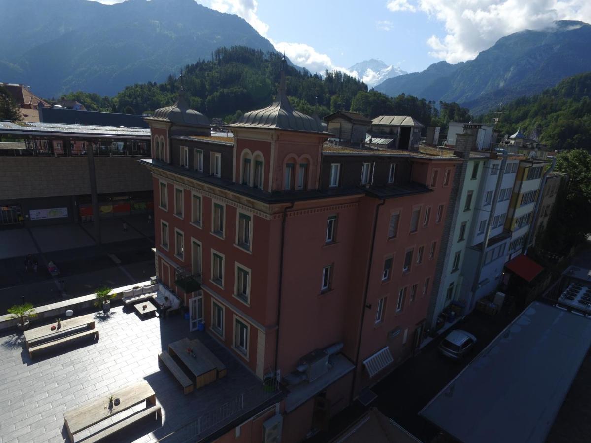 Downtown Hostel Interlaken Ngoại thất bức ảnh